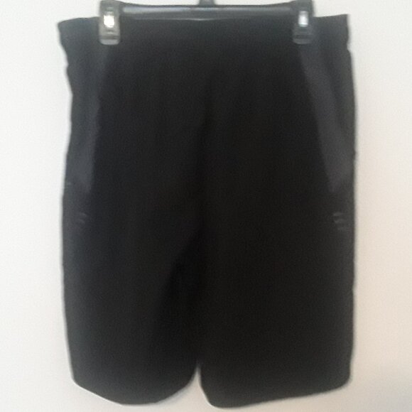 RBX Performance X-DRI Large Mens blue shorts with pockets and black sidestripes - Picture 5 of 5